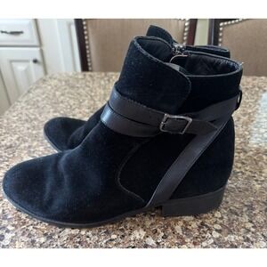 fibi & clo Black Suede Leather Ankle Boots with Buckle - Women's Size 10 Mobwife